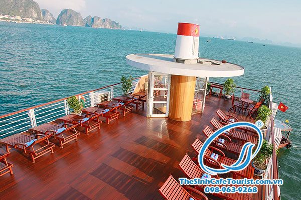 Tour Du Lịch Du Thuyền Cristina Diamond Cruise 2 ngày 1 đêm